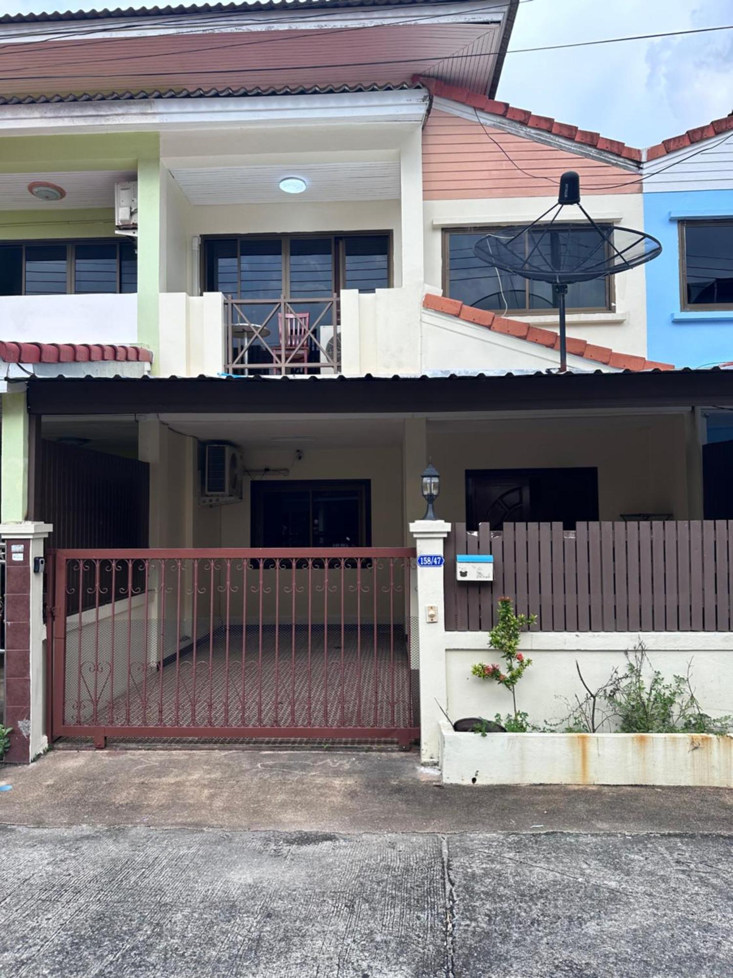 Hideaway House Patong Lägenhet Exteriör bild